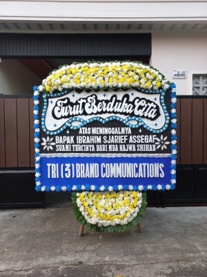 Papan Bunga Duka di Muarapayang